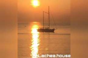 Lachea House appartamento sul mare dei Ciclopi Aci Castello